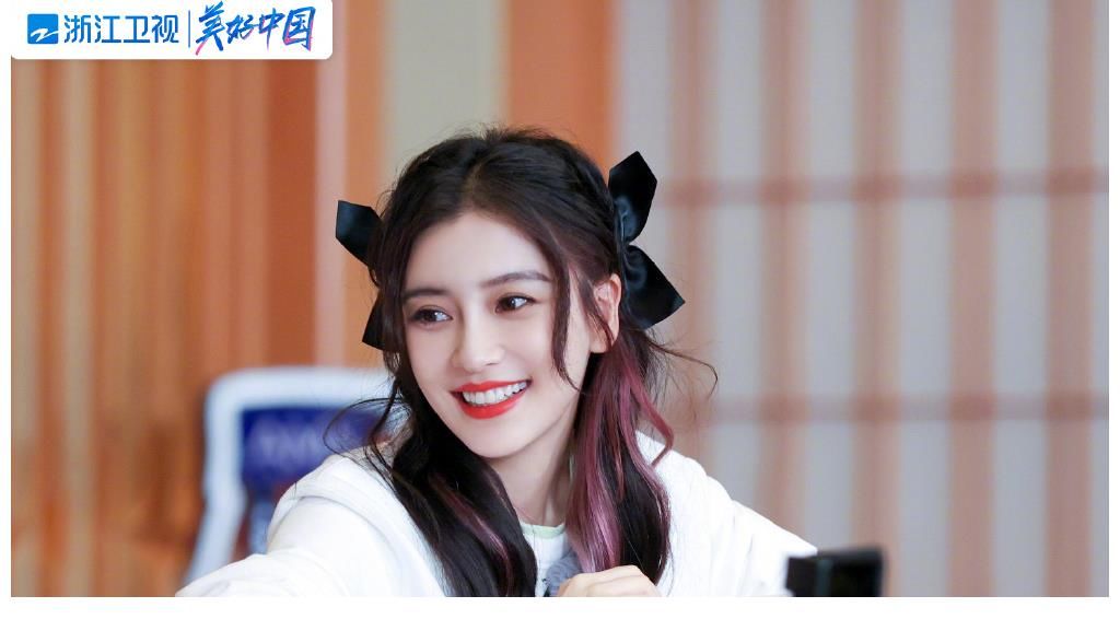 周洁琼|奔跑吧口袋之战!全员超萌照片曝光,李晨抱熊,蔡徐坤一秒变娇羞