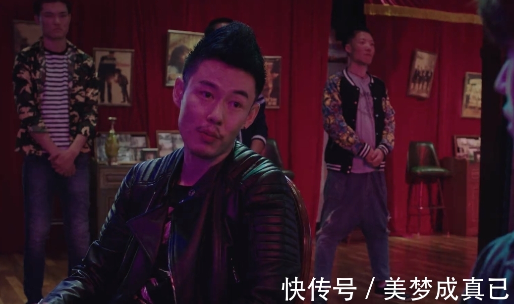 缉毒剧|《不说再见》首播收视惨淡，任嘉伦配音出戏，张钧甯人设满屏尴尬