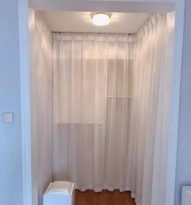 玄关|晒晒即将入住108平新房，客厅漂亮极了，玄关鞋柜好实用