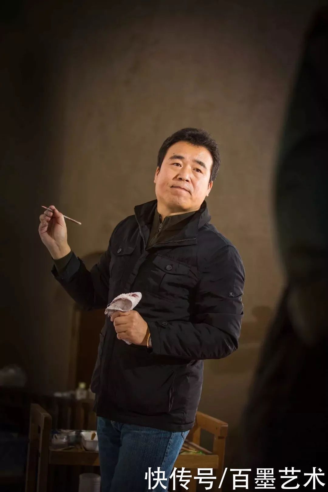 教授@从农村画匠到清华美院教授,他是天才画家,最后因过劳死,享年51岁,天妒英才