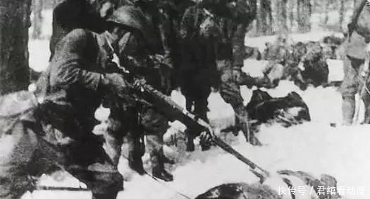 逮捕|日军逮捕500女学生，不打不骂还给烧饼？其背后阴谋丧尽天良！