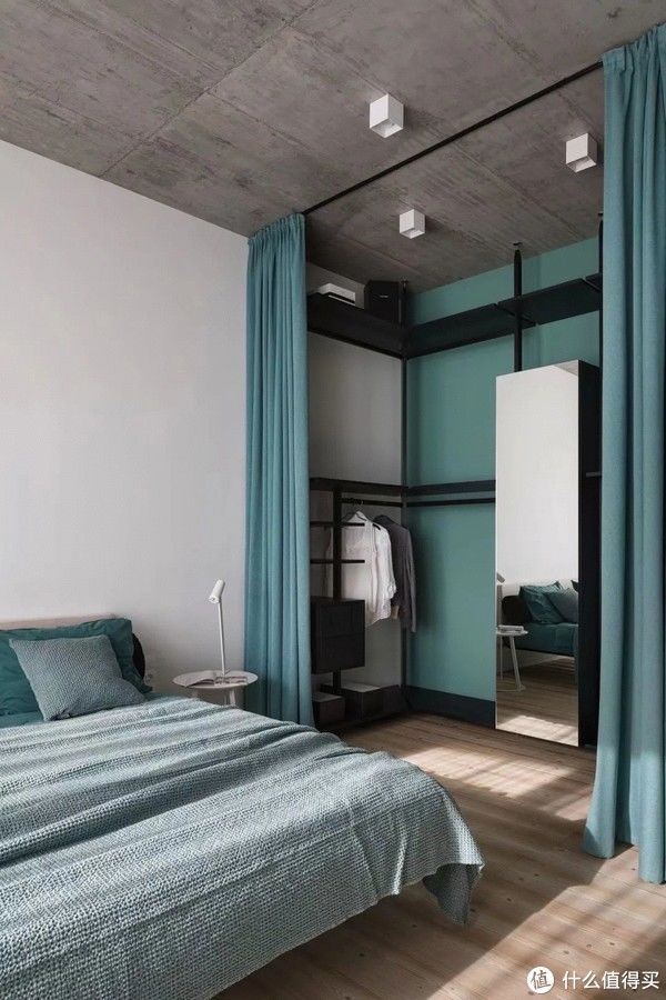 衣柜化|彻底放弃衣柜,500元砌墙搞衣帽区,我膨胀了