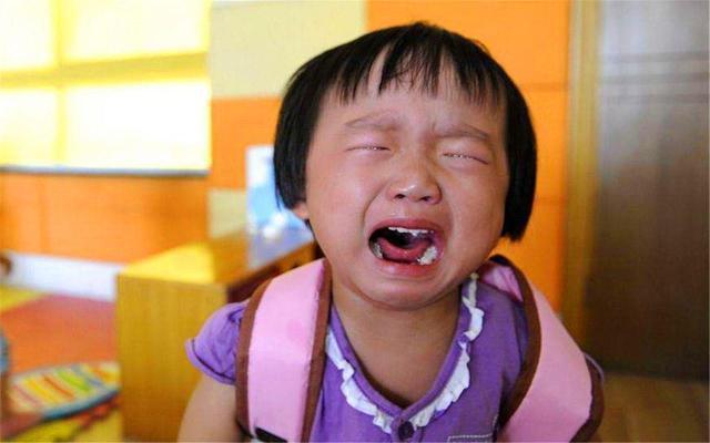 爸爸|爸爸姓“朱”,苦思冥想给女儿起了这名字,上学后孩子被同学嘲笑