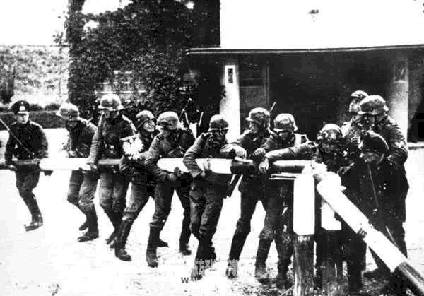 德军|血战莱茵河,二战末期德军走向覆灭,27万德军被俘