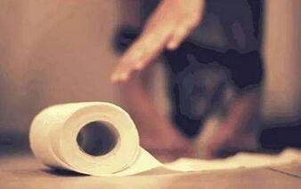 直肠|便秘如果拖一天,毒过三包烟,教你几招摆脱便秘,还你一身轻松