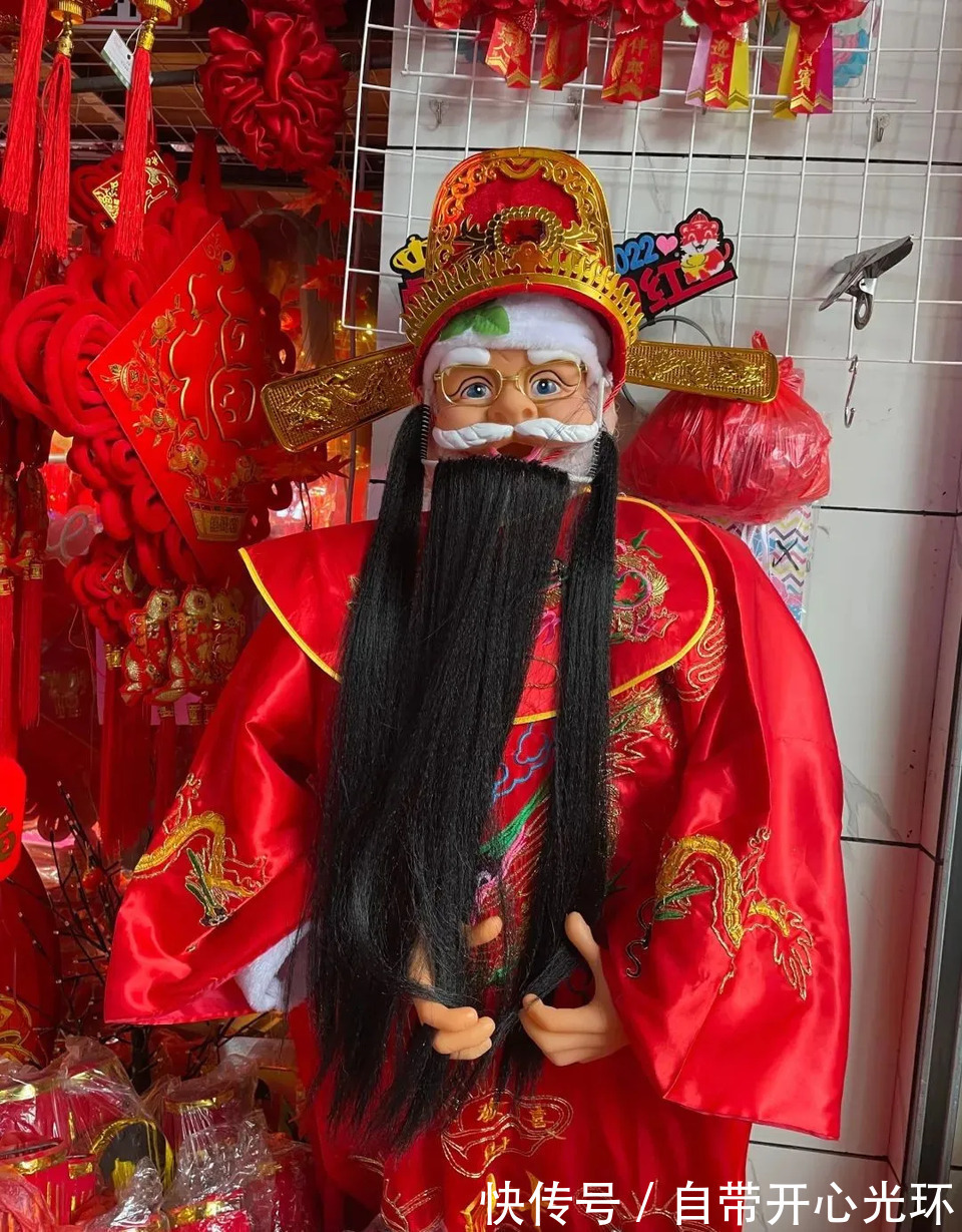 |今日段子:看服饰猜少数名族,看看你猜得对不对!