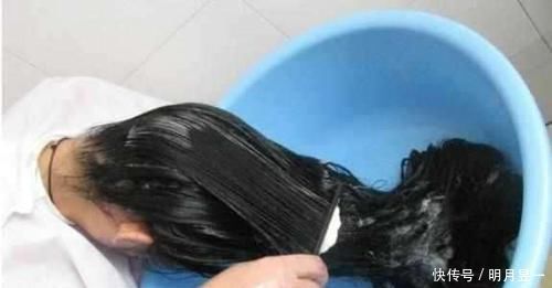 头发|女性洗完头发后,应该自然风干还是吹风机吹干好?很多人做错了