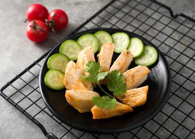 体重|女子减肥连吃3个月代餐瘦20斤，随后反弹50斤，医生这样说…