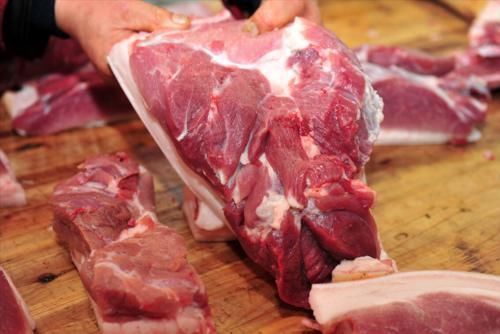 冰箱|保存猪肉，不要直接放冰箱，跟商贩学了一招，放半年不变质味道好
