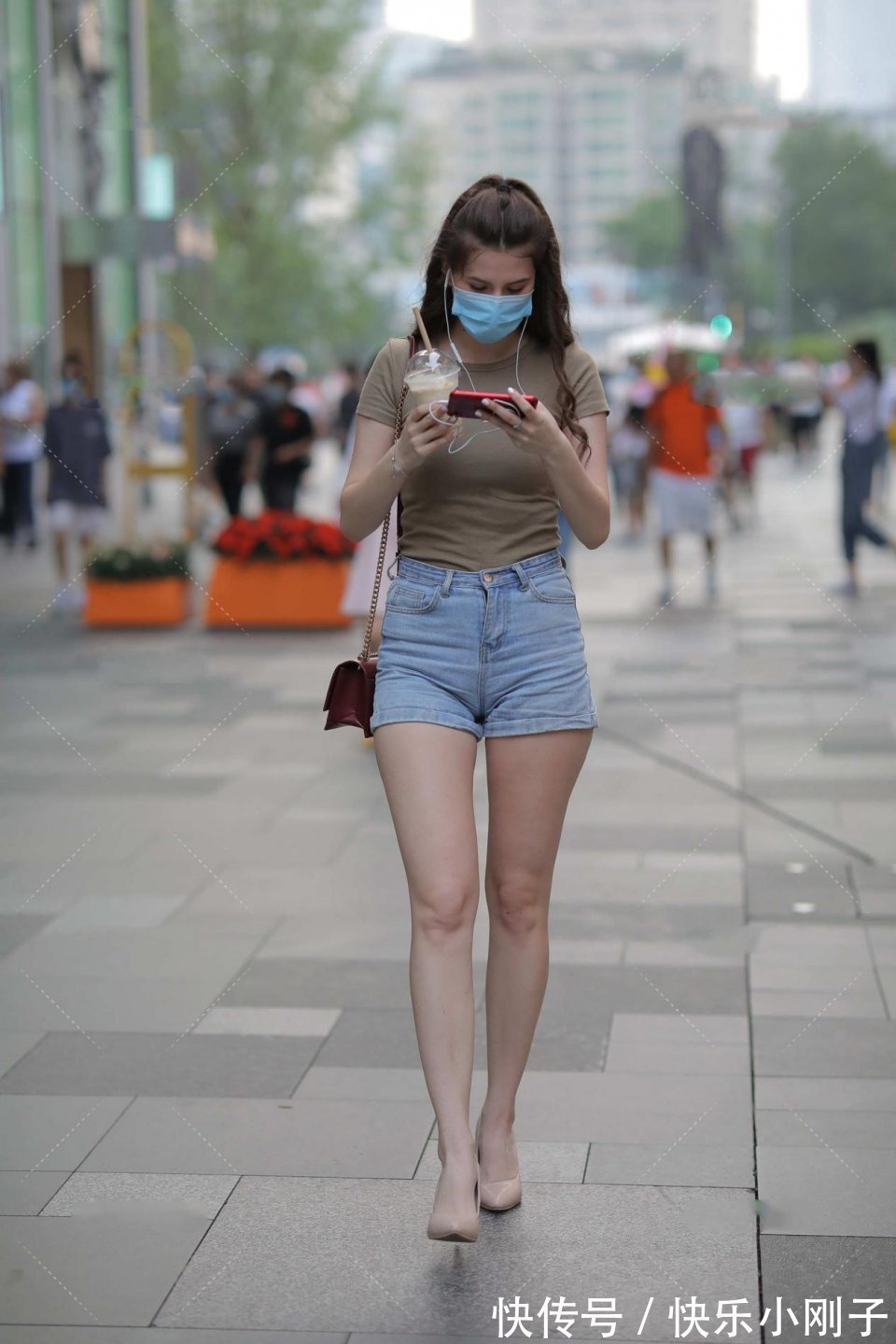 气质|美女的气质真有范，优雅大方又显气质，秀出时尚的感觉