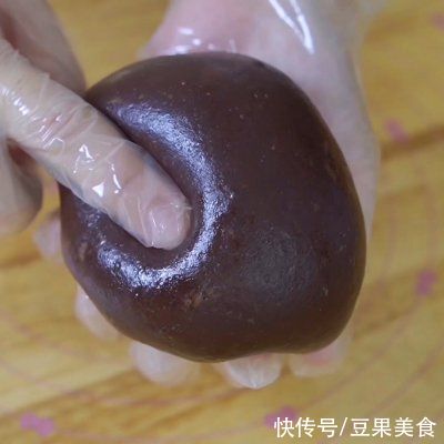 黑巧克力|超萌治愈系甜品,可爱版雪媚娘,不用烤箱也能做