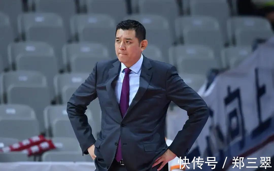 广东队|高诗岩10中1,胡明轩7中1,杜锋留后手!没选他们进国家队有眼光