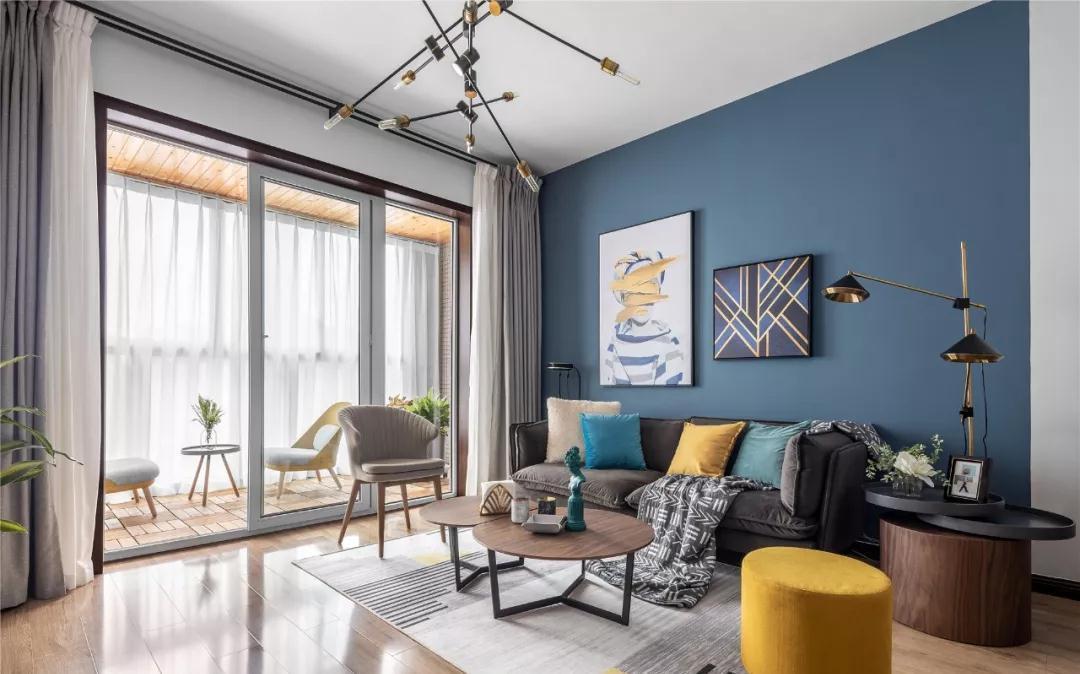 客厅|6万改造70㎡两室旧房,6大功能区齐全,还有私人影院和休闲阳台