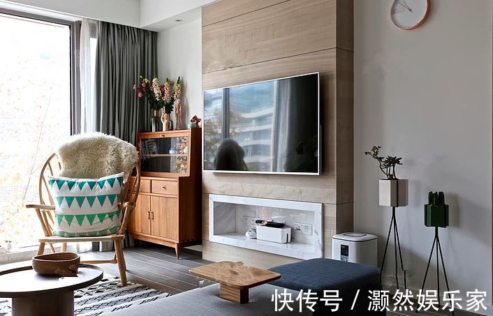 装修|电视背景墙的26种装修方式，从此不止电视+装饰柜！