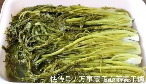 酸菜|腌酸菜不要放盐了,教你新吃法,无任何添加,7天变酸放一年不坏
