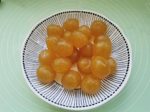 月饼|最近很火的花生柿子月饼,保姆级教程,好看又好吃,寓意更好