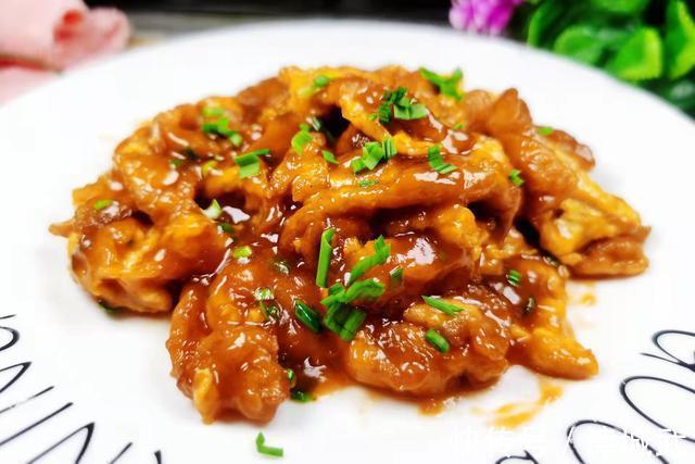 鸡蛋别只会炒番茄,试试这个新方法,开胃下饭,好吃得停不下筷子