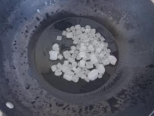 年夜饭“硬菜”-不加1滴水的红烧肉，入口