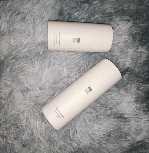 国货水乳不行？是百雀羚不香，还是薇诺娜不够贵？外国人抢着要