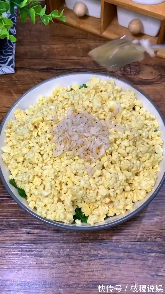 零技巧韭菜盒子,不用和面,省时省力超简单,厨房小白一学就会