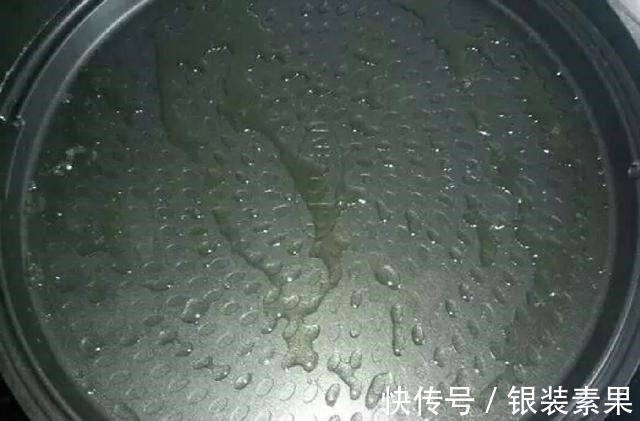 发面直接加酵母粉和白糖是大错,教你一小妙招,发面只需10分钟