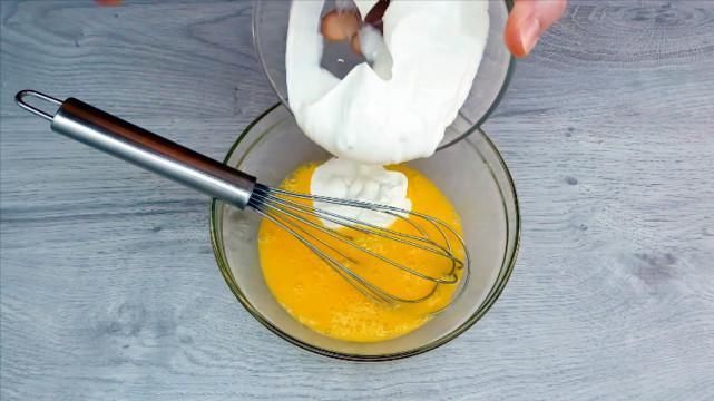 小茴香叶|临期牛奶别扔,加3个鸡蛋做成奶酪,2斤牛奶做一大块,又香又嫩