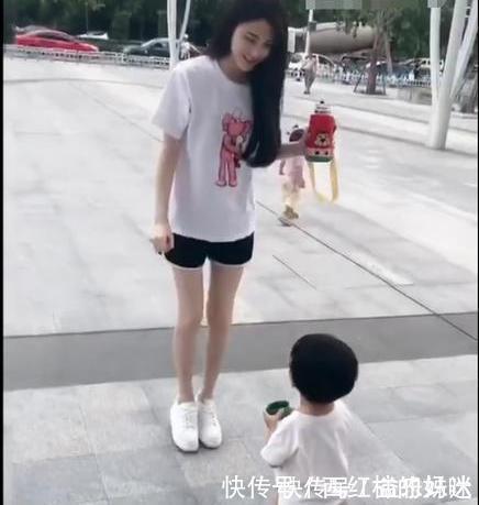 宝宝|小姨带娃的路子有多野？看完这几张图，网友：这届小姨跟宝宝有仇