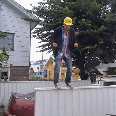 |搞笑GIF:这是谁家的闺女