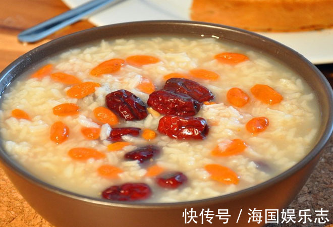 胃酸|胃部经常反酸常吃4种碱性食物,中和胃酸,养护肠胃,胃更好