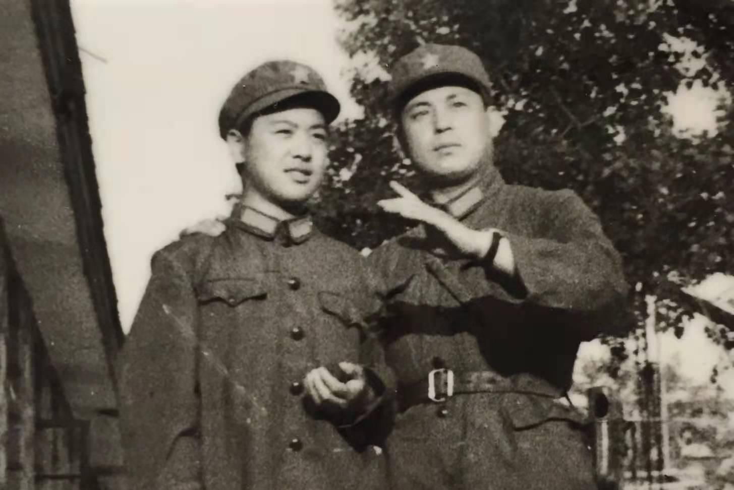 王艳#百万裁军中的一对恋人：女干事悄悄调北京，连长决不离开老部队