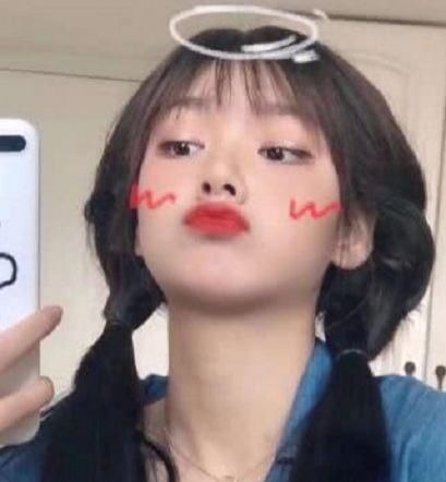 发际线 小仙女“发际线”上移,多因偏爱这“3发型”,难怪异性缘为0