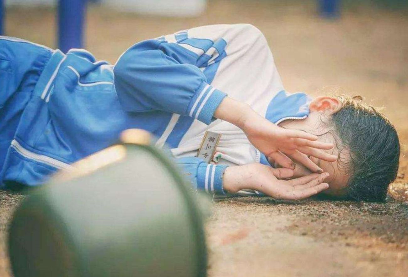 仆人|孩子被使唤,父亲意难平:为何家里的“大爷”在外成了“仆人”?