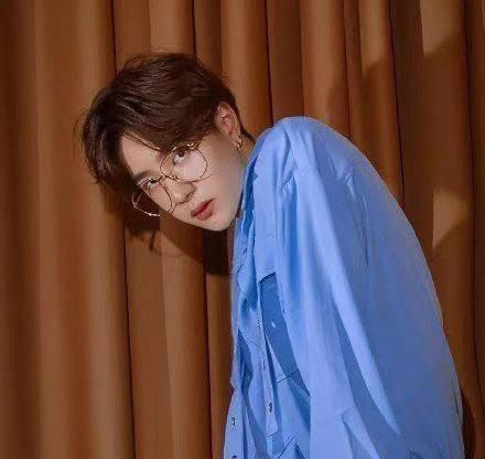 王一博李子璇恋情瓜？两人相知3年，这8点迹象算不算暗示