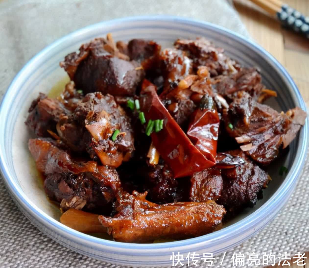 蘑菇类|冬至节气多吃大补菜,身强体壮,寓意日子越过越兴旺,奶奶都说好