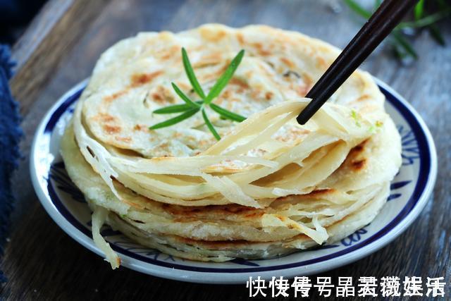 做法|面粉就爱这么吃，不揉面不发面，做法特简单，每周必吃2次才解馋