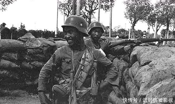 炮弹|此小兵当俘虏后便步步高升,竟成为师长,30万发炮弹撼不动他!