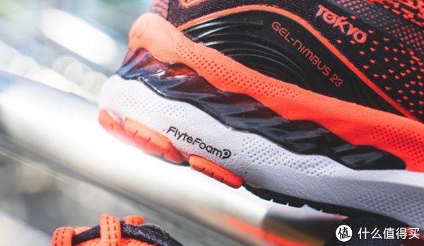 中底科技 秋日跑步装亚瑟士国民跑鞋Gel23体验