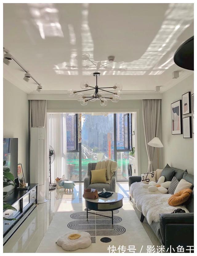 收纳|越来越多人装修不吊顶,学学她家,全屋只走石膏线,照样大方漂亮