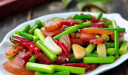 想长寿先排毒，常吃3种食物，排毒养颜、美白护肤，爱吃就赚了！