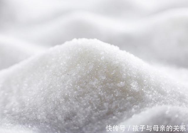 中国|中国脑梗发病率高?医生忠告:与肥肉无关,厨房这一调料是祸首