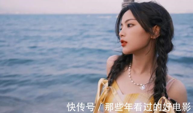 发型 女生显老的3个发型,你可别留!