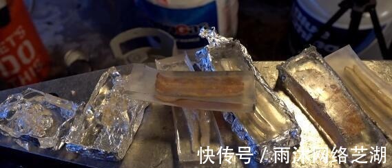 啤酒|老外做了一把用啤酒淬火的刀, 这刀威力如何