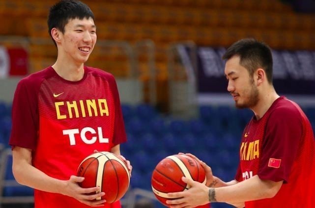 运动员|扎心!周琦出国年薪不及CBA外援“零头”,中国球员真不值钱?