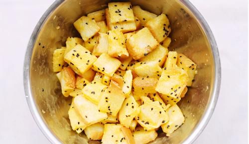 简单的营养早餐，分分钟搞定，香脆酥，一块接着一块