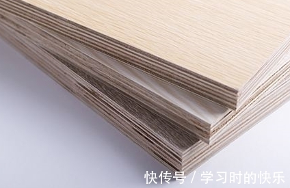 才知|打造衣柜不要选免漆板了,我家当初没听劝,住进去才知是个坑