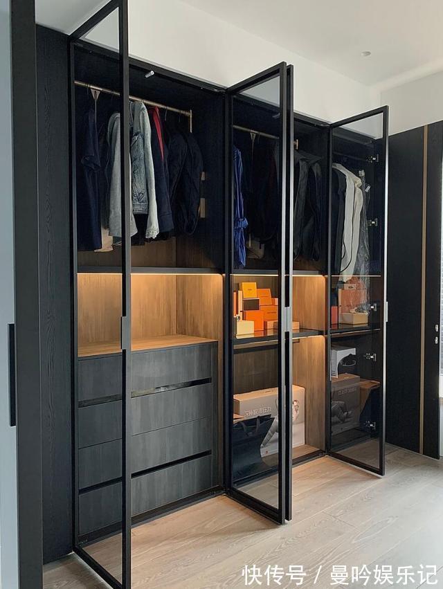 客厅|越来越多人将客厅改成书房，这种去客厅化设计，住起来真舒适