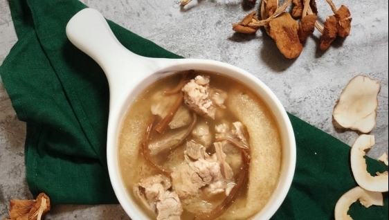 竹笙|朴素清淡的一碗汤,食材不简单,营养更丰富