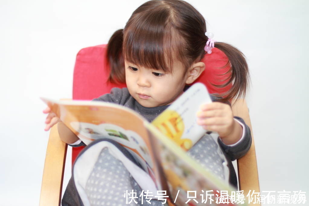 爸爸妈妈|过早识字到底好不好?这个年龄阶段是孩子最佳识字期,妈妈别错过