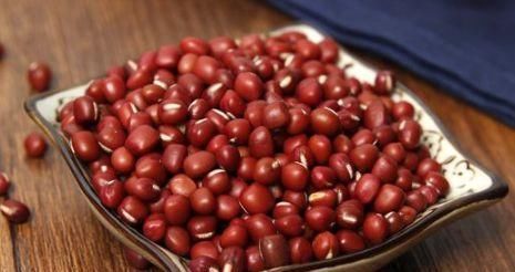 脚气|提个醒:煮红豆时不能放此物,吃了就是没病找病,现在知道还不晚