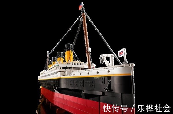 乐高积木|史上最长套装!乐高正式发布10294泰坦尼克号!9090颗粒售价5499元!